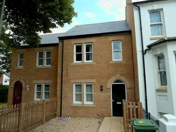 4 Bedroom Property To Rent In Stanley Road, Oxford, OX4