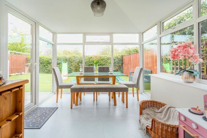 4 Bedroom Detached House For Sale In Moor Close, Wheldrake, York, YO19