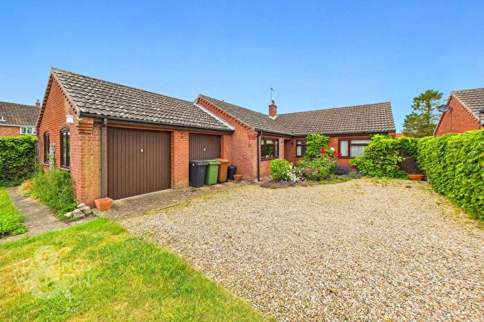 3 Bedroom Detached Bungalow For Sale In Yarmouth Road, Ellingham, NR35