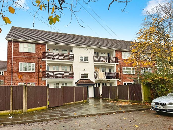 2 Bedroom Flat For Sale In Rawlins Street, Fairfield, L7