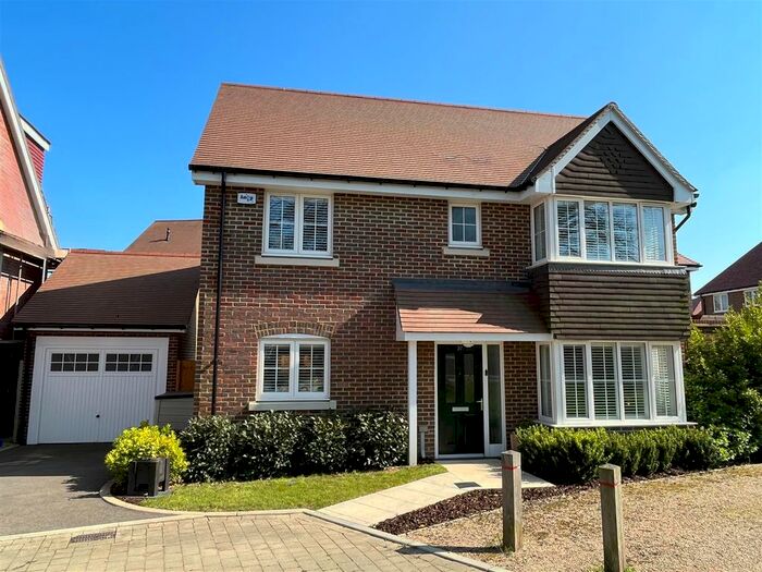3 Bedroom Detached House For Sale In Augustine Drive, Finberry, Ashford, TN25