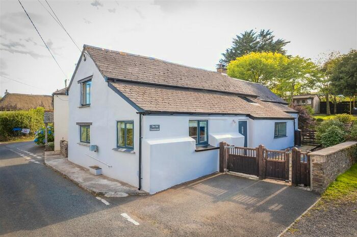 3 Bedroom Detached House For Sale In Narkurs, Torpoint, PL11