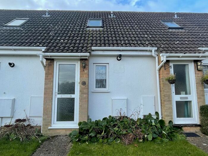 1 Bedroom Terraced House To Rent In New Ash Green, Longfield, Kent DA3