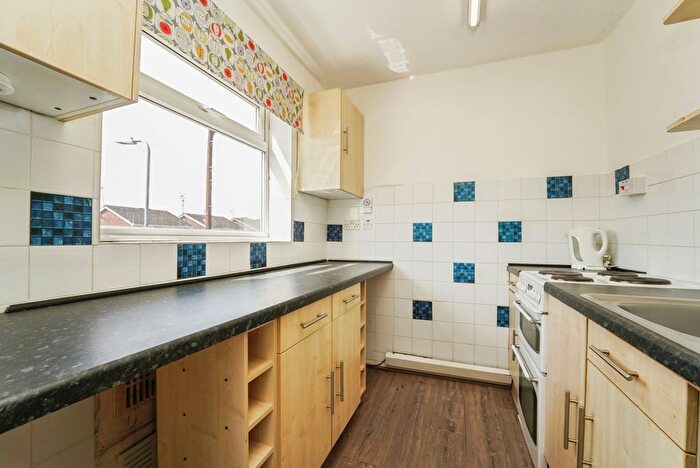 1 Bedroom Flat For Sale In Elkstone Close, Worcester, Worcestershire, WR4