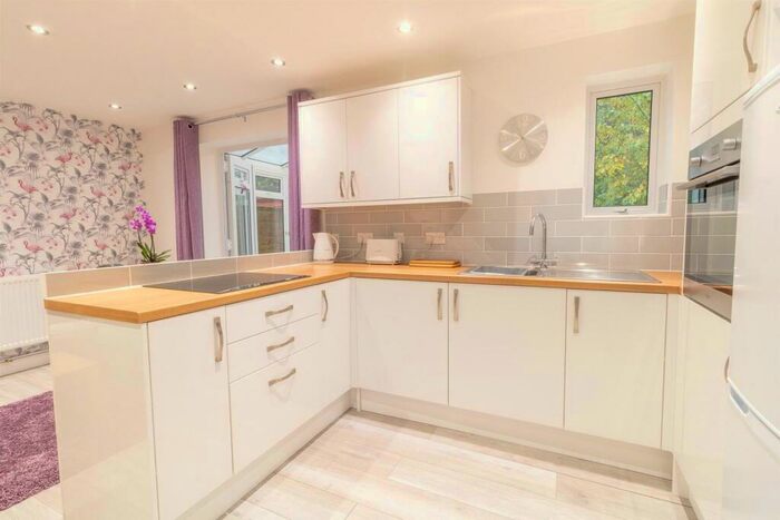 1 Bedroom End Of Terrace House To Rent In Benedictine Gate, Cheshunt, EN8