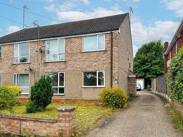 2 Bedroom Flat To Rent In Haswell Close, Rugby, CV22