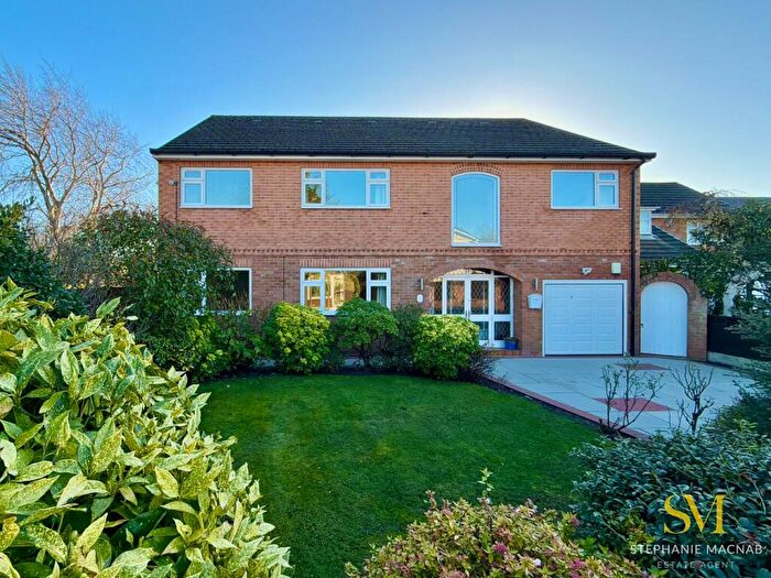 5 Bedroom Detached House For Sale In Barton Heys Road, Formby, Liverpool, L37