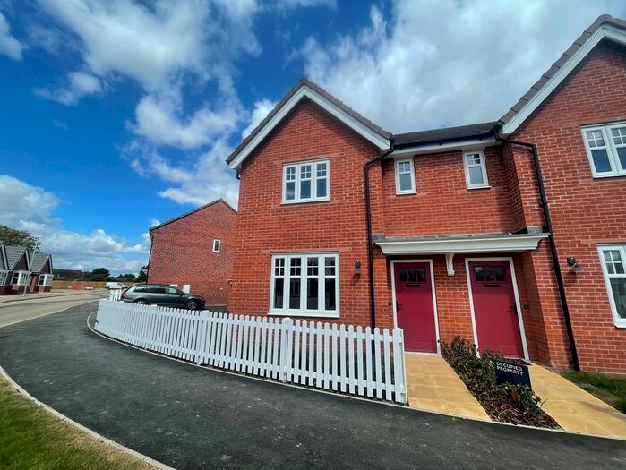 3 Bedroom Semi-Detached House To Rent In Ager Avenue, Tiptree, Colchester, CO5