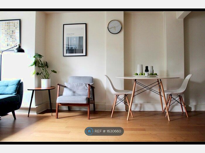 2 Bedroom Flat To Rent In Jerningham Road, London, SE14