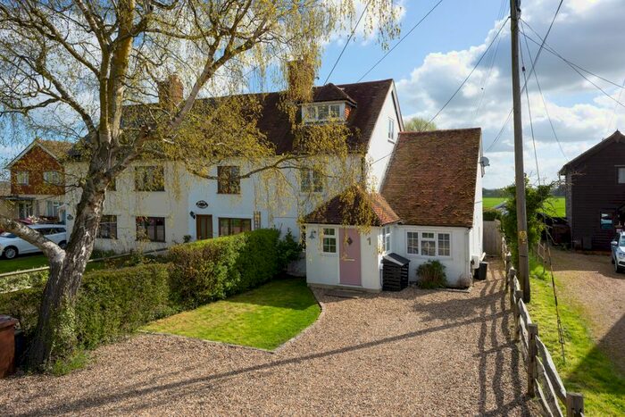 4 Bedroom Cottage For Sale In Collier Street, Tonbridge, TN12