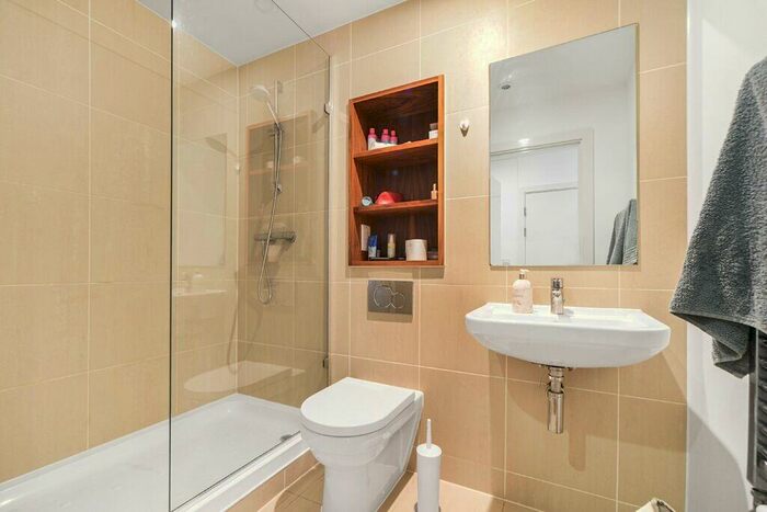 2 Bedroom Apartment To Rent In Dowding Drive London, SE9