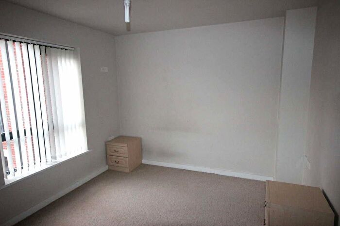 2 Bedroom Flat To Rent In Brooke Court, Auckley, DN9
