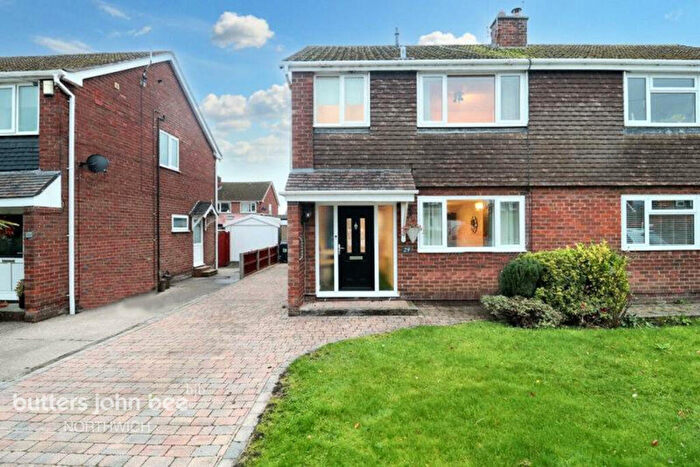 3 Bedroom Semi-Detached House For Sale In Shores Green Drive, Northwich, CW9