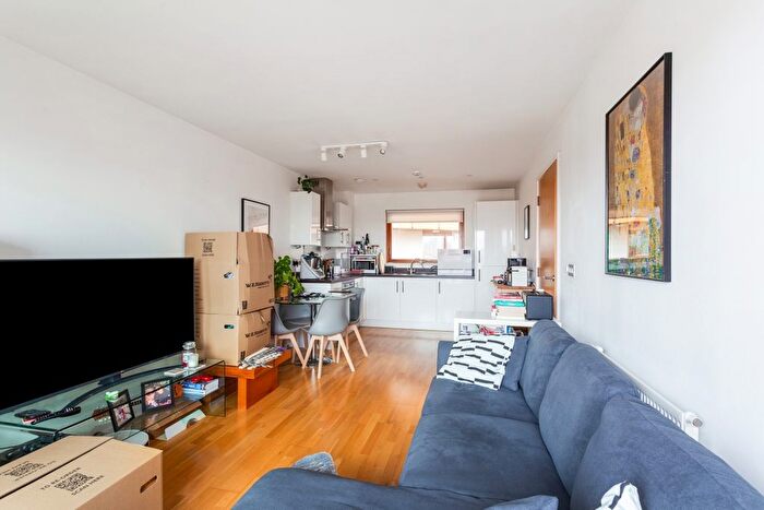 1 Bedroom Flat To Rent In Spa Road, Bermondsey, SE16