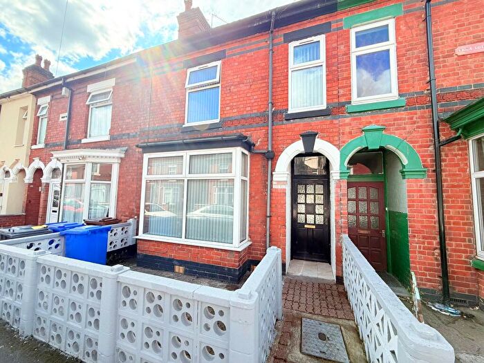 3 Bedroom Terraced House To Rent In Eton Road, Burton-On-Trent, DE14