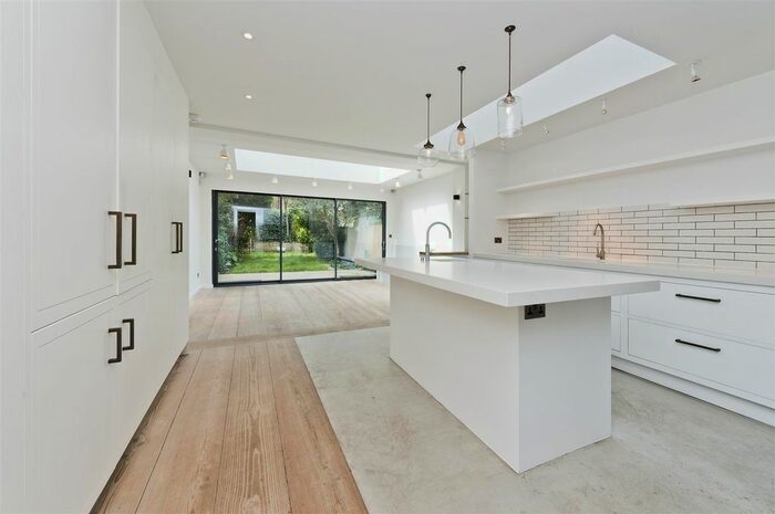 6 Bedroom Property To Rent In Melrose Terrace, London, W6