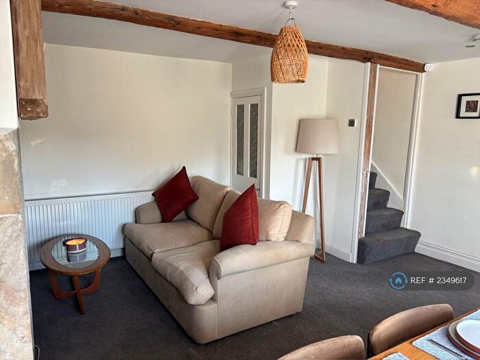 2 Bedroom Detached House To Rent In Underbank, Holmfirth, HD9