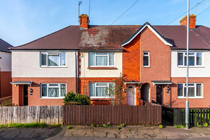 3 Bedroom Terraced House For Sale In Highfield Road, Rushden, NN10