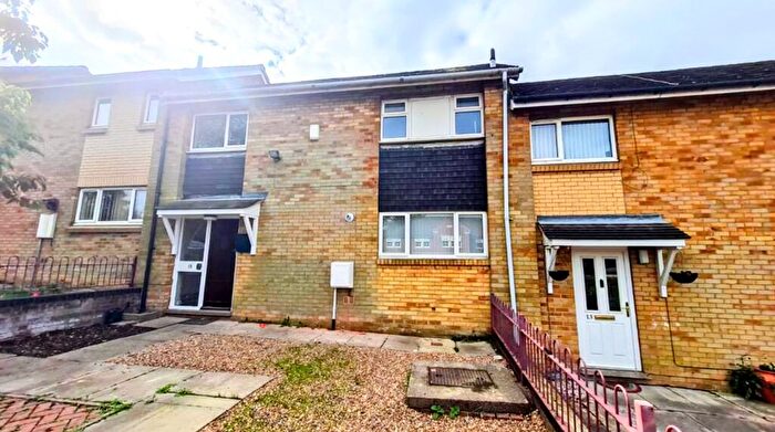 3 Bedroom Terraced House To Rent In Dacre Avenue, Wakefield, WF2