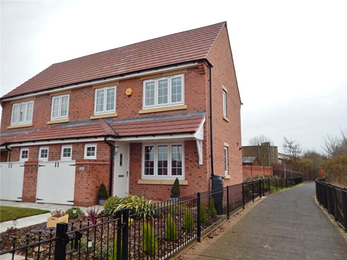 2 Bedroom Semi Detached House To Rent In River View, Trent Lane, Newark, NG24