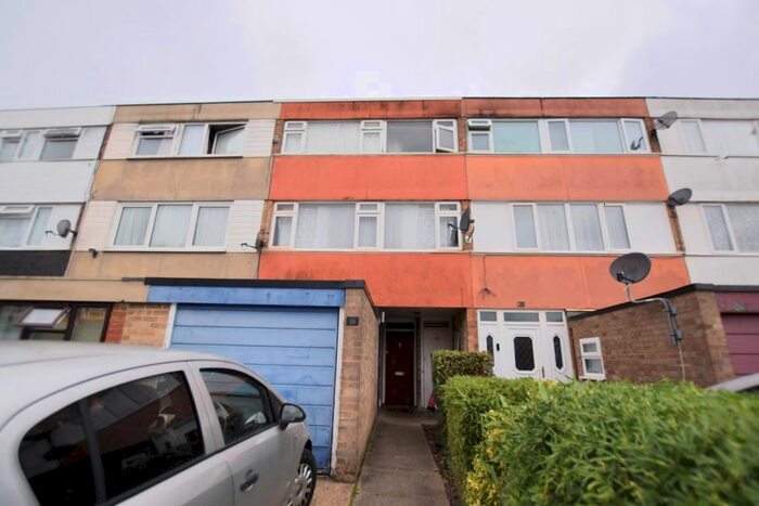 3 Bedroom Terraced House To Rent In Coniston Way, Bletchley, Milton Keynes, MK2