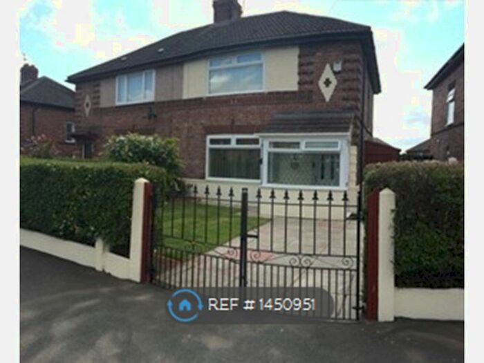 3 Bedroom Semi-Detached House To Rent In Mottershead Road, Widnes, WA8