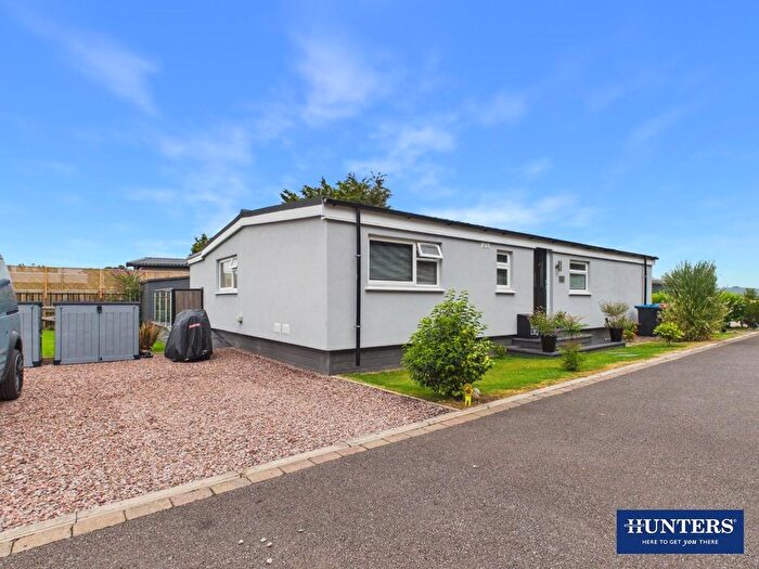 2 Bedroom Detached Bungalow For Sale In Glasgow Road, Dumfries, DG2