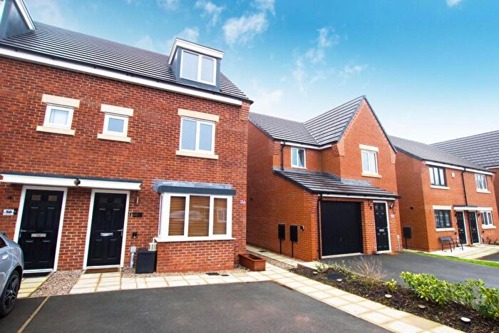 3 Bedroom Semi-Detached House For Sale In Holdsworth Drive, Great Harwood, BB6