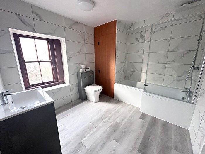 3 Bedroom Town House To Rent In Back Brogden Street, Ulverston, LA12