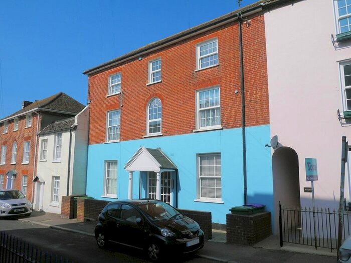 1 Bedroom Flat To Rent In Harbour Way, Folkestone, CT20