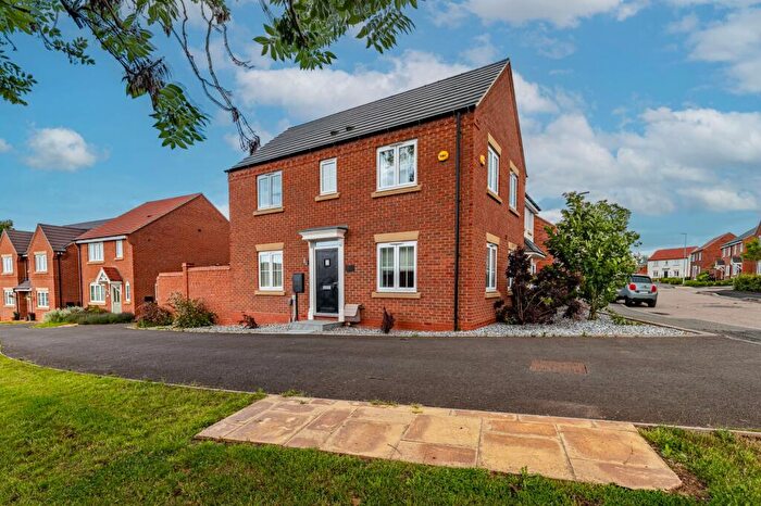 3 Bedroom Detached House For Sale In Heritage Road, Castle Donington, DE74