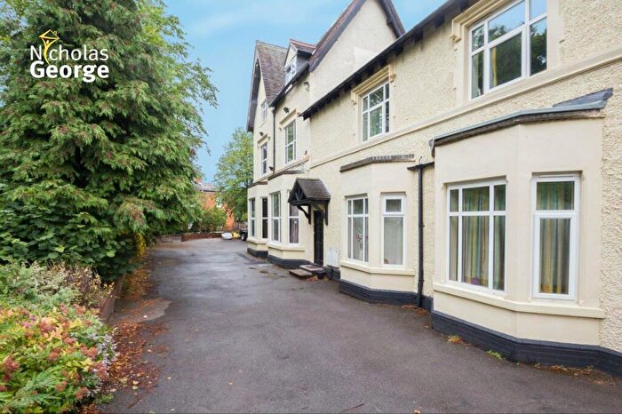 2 Bedroom Flat To Rent In Church Road, Moseley, B13