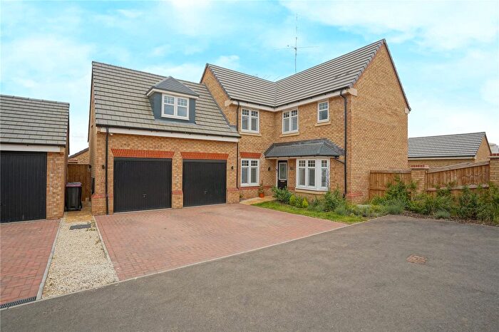 5 Bedroom Detached House For Sale In Cottongrass Gardens, Dinnington, Sheffield, South Yorkshire, S25