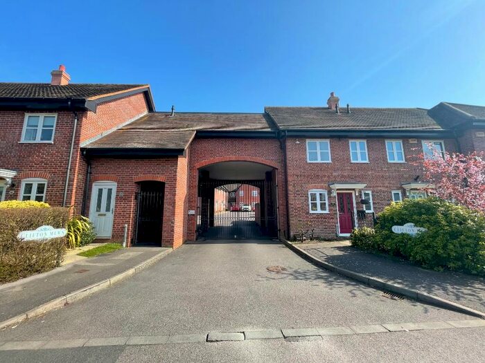 1 Bedroom Ground Flat To Rent In Clifton Mews, Fareham, Hampshire, PO16