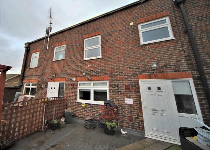 2 Bedroom Maisonette To Rent In Kings Parade, King Street, Stanford-Le-Hope, Essex, SS17