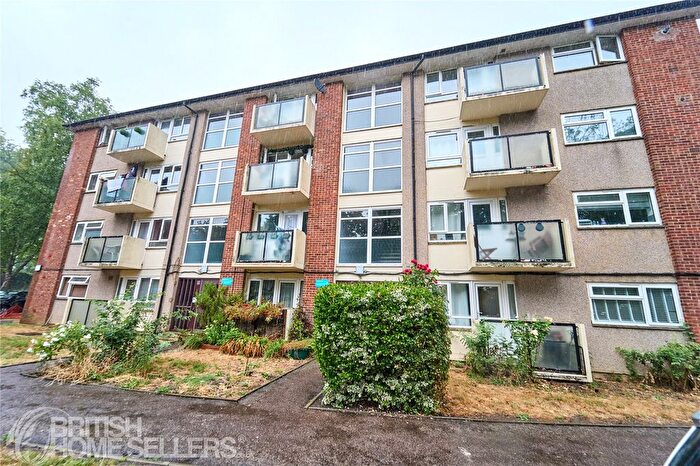 2 Bedroom Flat For Sale In Hawksmoor, Harris Lane, Shenley, Radlett, WD7