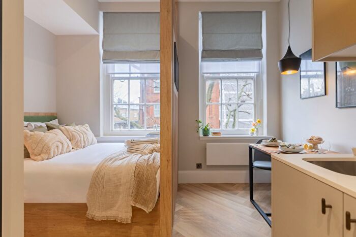 Studio To Rent In London, SW3