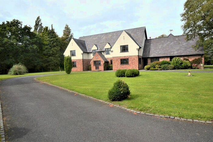 5 Bedroom Detached House To Rent In Lees Lane, Wilmslow, SK9