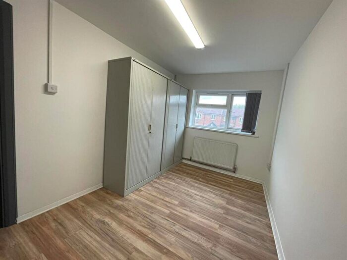 2 Bedroom Apartment To Rent In Slough Road, Iver, SL0