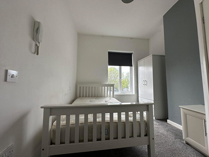 1 Bedroom Terraced House To Rent In St Georges Road, Hull, HU3