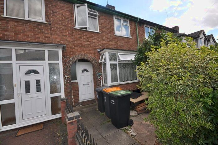 3 Bedroom Terraced House To Rent In Hazelwood Road, Bedford MK42