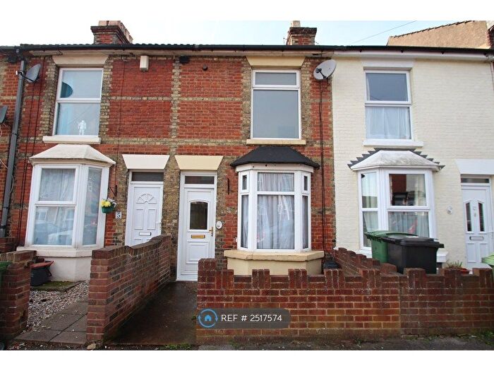 3 Bedroom Terraced House To Rent In Hedley Street, Maidstone, ME14