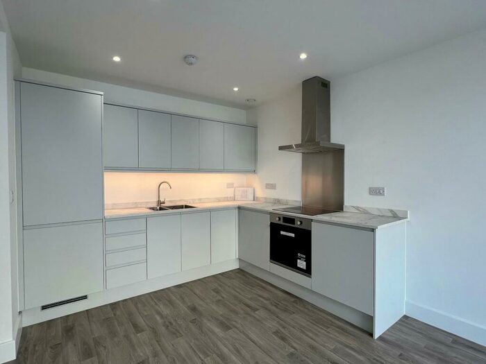 3 Bedroom House To Rent In Lescar Road, Waverley, Rotherham, S60