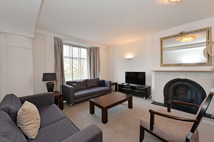 5 Bedroom Flat To Rent In Strathmore Court, Park Road, St John's Wood, London, NW8