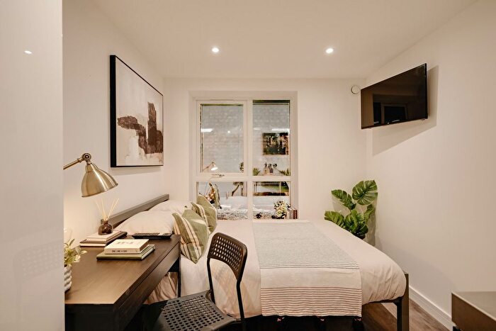 1 Bedroom Studio To Rent In Gloucester Road North, Filton, BS34