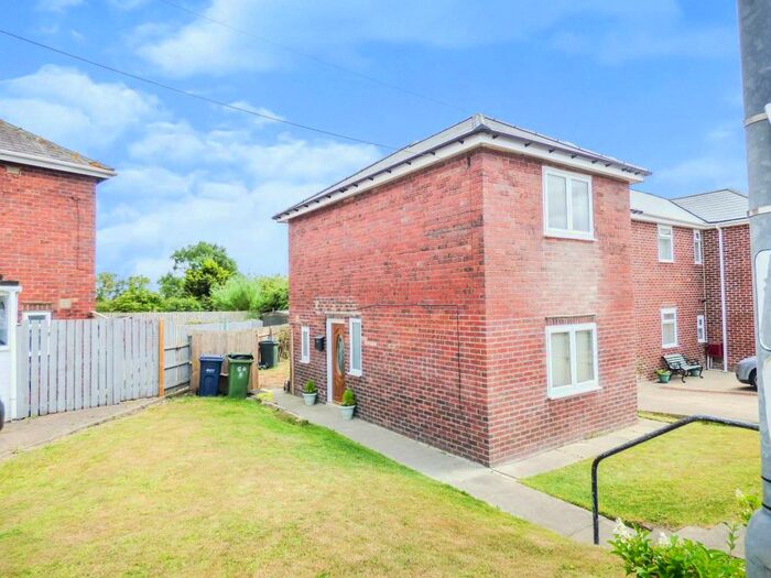 3 Bedroom Terraced House For Sale In Ravensworth Crescent, Byermoor, Newcastle Upon Tyne, Tyne And Wear, NE16