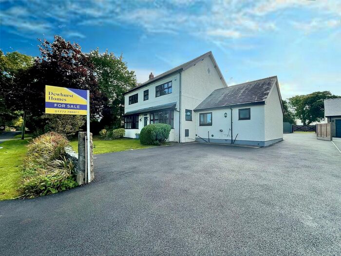 5 Bedroom Farmhouse For Sale In Thirlmere, Blackleach Lane, Bartle, PR4