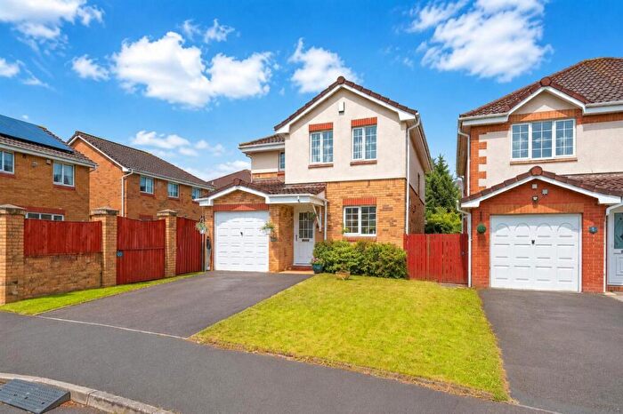 3 Bedroom Detached House For Sale In Culzean Drive, Newarthill, ML1