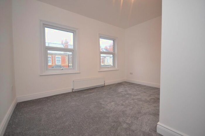 3 Bedroom Property To Rent In Beresford Road, Reading, RG30