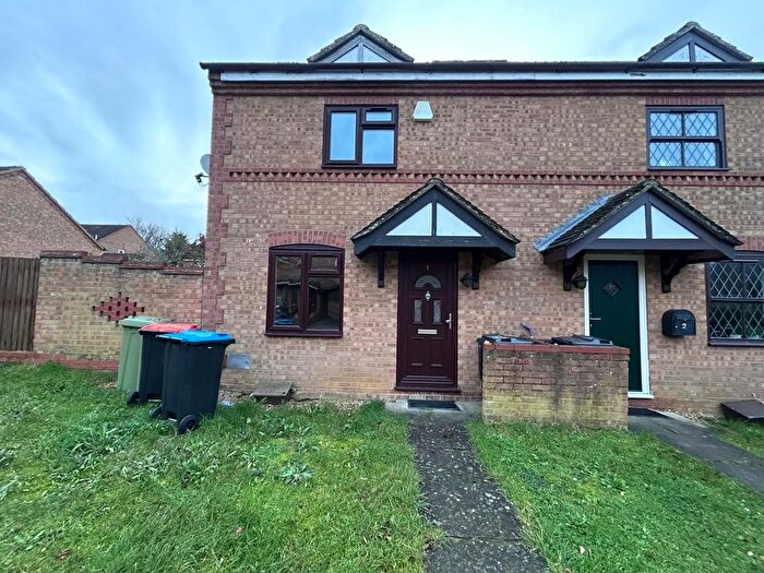 1 Bedroom Property To Rent In Ellerburn Place, Milton Keynes, MK4